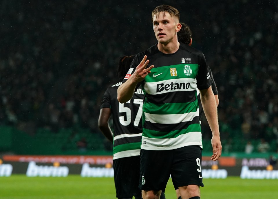 Viktor Gyokeres of Sporting CP celebrating after scoring a goal.