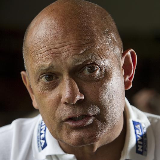 EXTRA SPECIAL ... Ray Wilkins wants Mourinho back at the Bridge