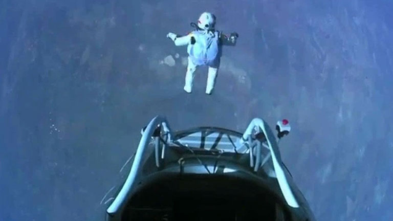 Red Bull Stratos freefalls into the record books