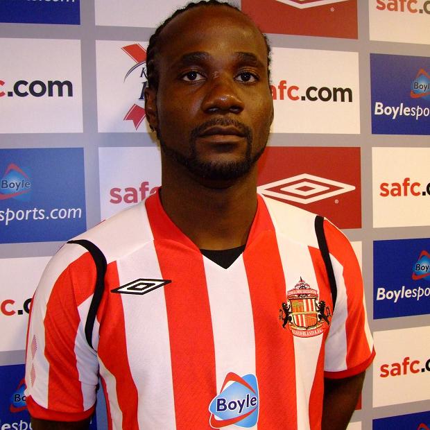 Pascal Chimbonda poses during his Sunderland days