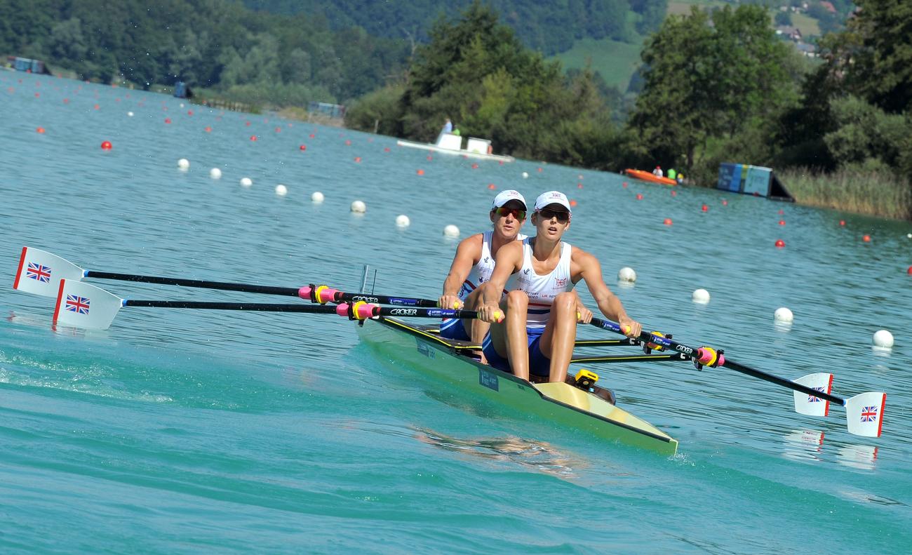 England's Victoria Thornley and Katherine Grainge are medal hopes