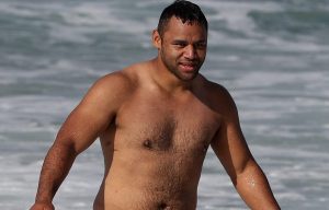 Billy Vunipola cools off before turning up the heat again on Australia for the Third Test
