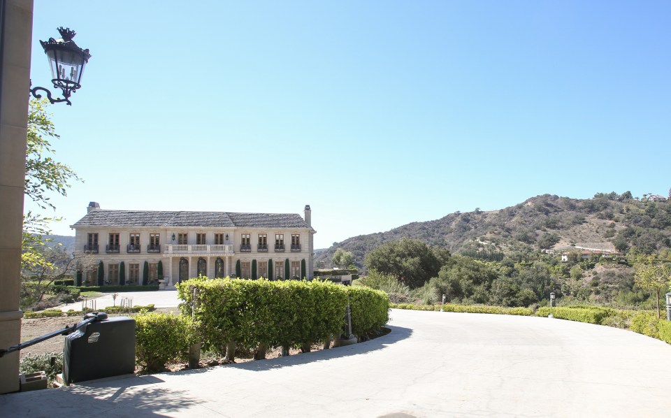 The luxury estate comes equipped with 5.2 acres of land in a secluded Beverly Hills estate