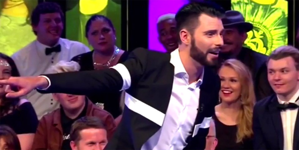 Rylan warns Tiffany that his mum is in the audience