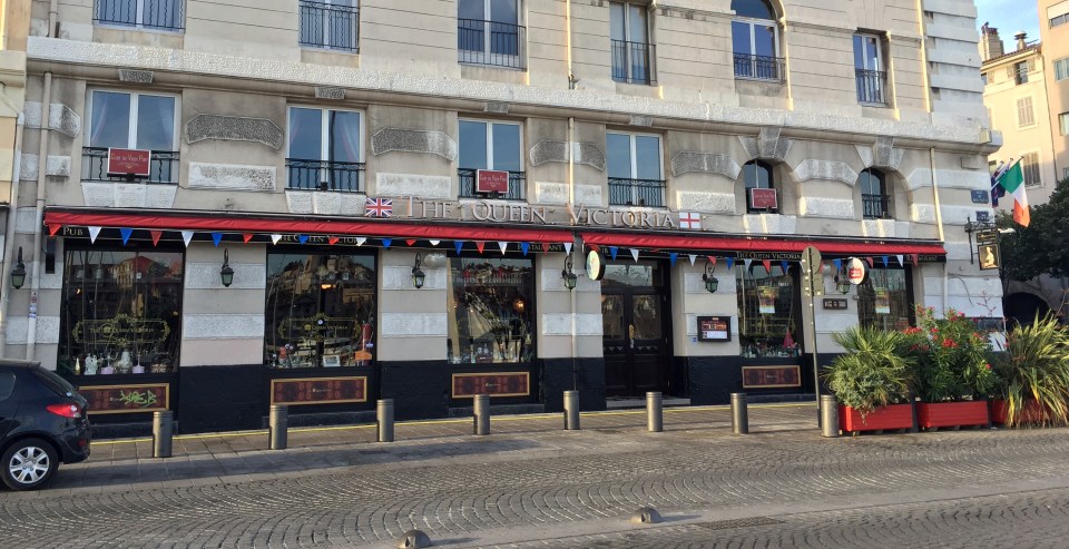 Hundreds of fans had been drinking outside the Queen Victoria pub and O'Malley's Irish bar all day