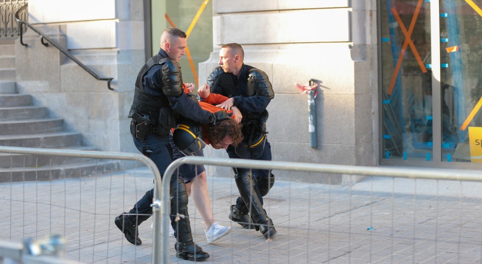 Lille violence