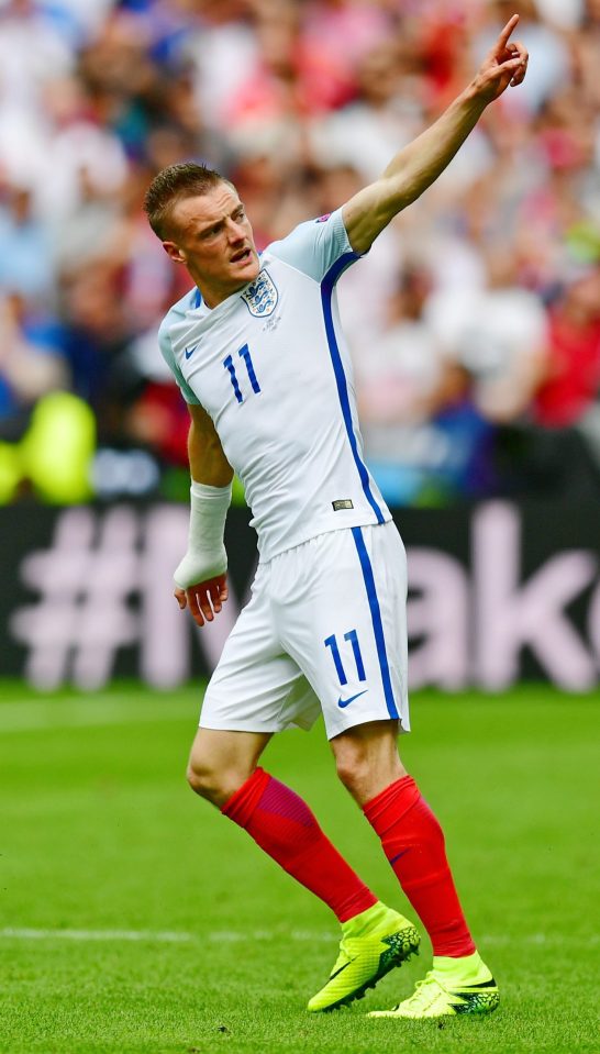  Jamie Vardy is expected to start for England against Slovakia