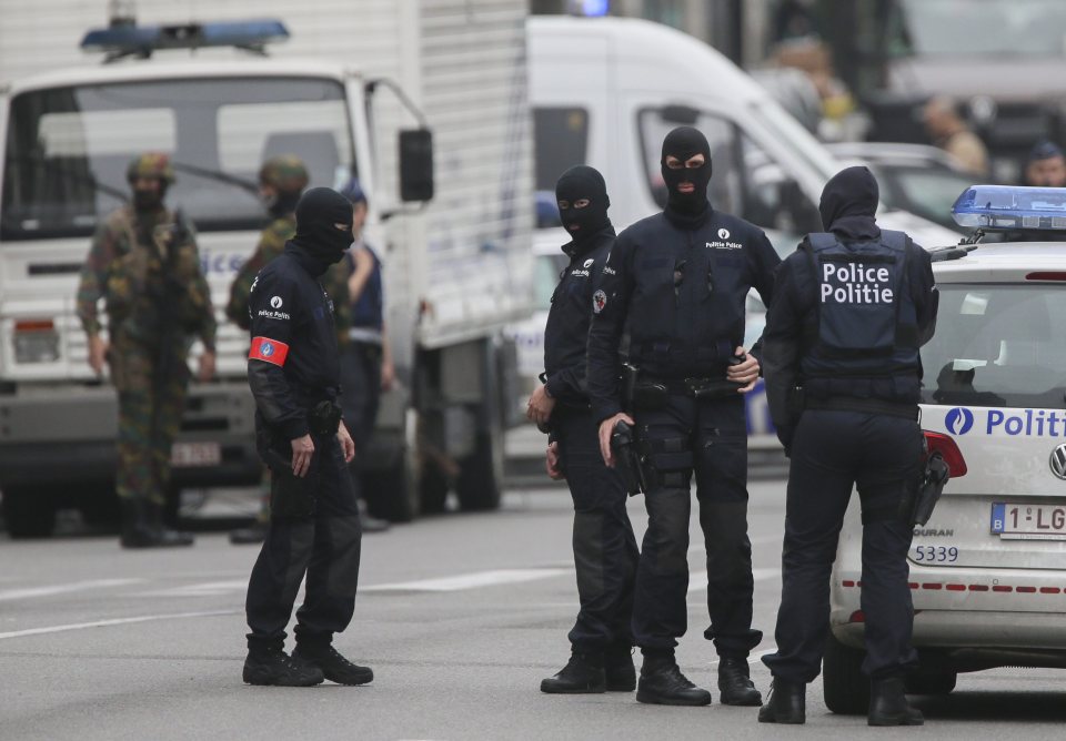Police are blocking access to City 2 shopping mall during an anti terrorist operation
