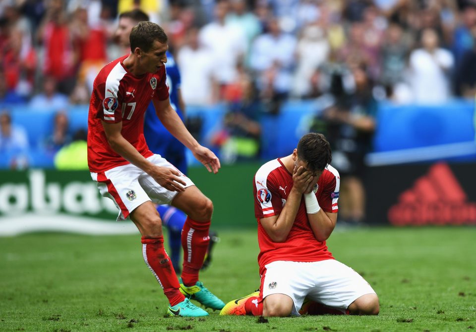 Defender Dragovic shows his pain after chance to equalise slipped through his fingers
