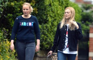 Fearne Cotton shows off flawless complexion as she's spotted out in London with a pal