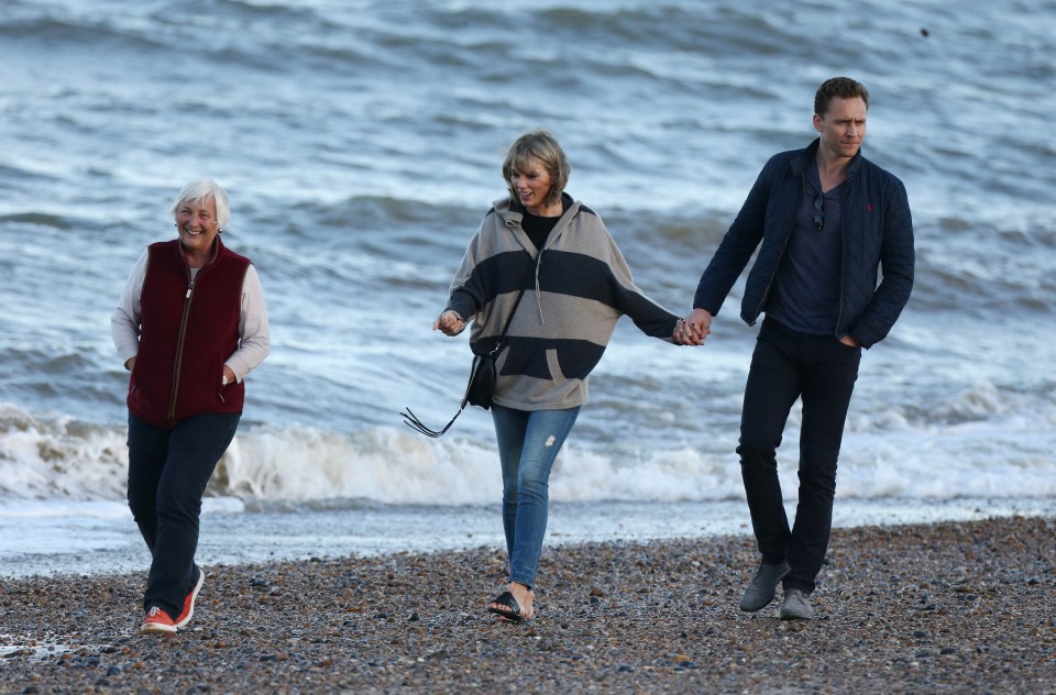 Taylor Swift and Tom Hiddleston