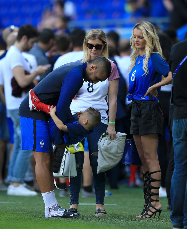 Dimitri Payet goofs around with his son Milan