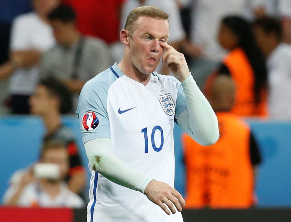 England's Wayne Rooney looks dejected at the end of the gameREUTERS/Eric GaillardLivepic TPX IMAGES OF THE