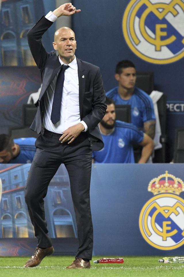 Real Madrid boss Zinedine Zidane is happy to keep Keylor Navas as his No.1