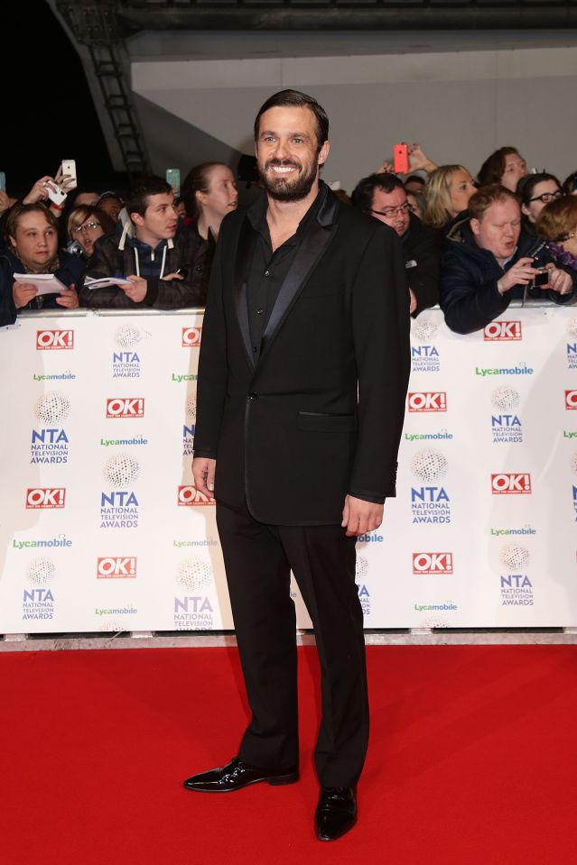 The Hollyoaks hunk shared a picture of himself with the gorgeous blonde on Instagram