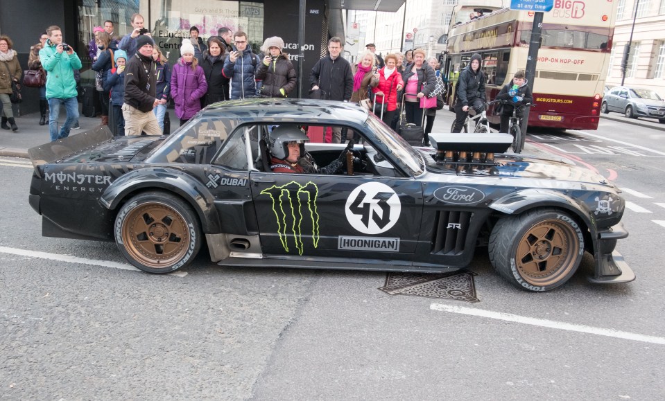 Matt Le Blanc Filming Top Gear in Central London, UK