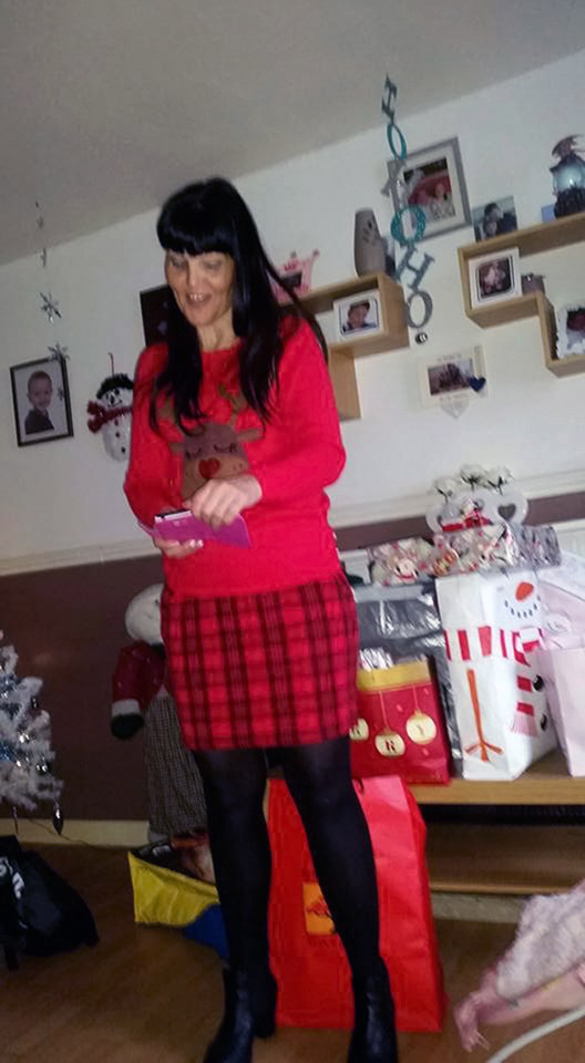ELIZABETH EDWARDS-MOTHER AND DAUGHTER STABBED TO DEATH IN SPALDING-LINCS