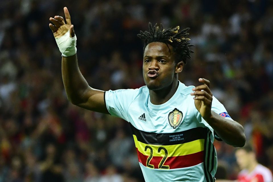 (FILES) This file photo taken on June 26, 2016 shows Belgium's forward Michy Batshuayi celebrating after scoring his team's second goal during the Euro 2016 round of 16 football match between Hungary and Belgium at the Stadium Municipal in Toulouse. Marseille's Belgian international striker Michy Batshuayi has signed a five-year contract with Chelsea, the Premier League club confirmed on Sunday. / AFP PHOTO / EMMANUEL DUNANDEMMANUEL DUNAND/AFP/Getty Images