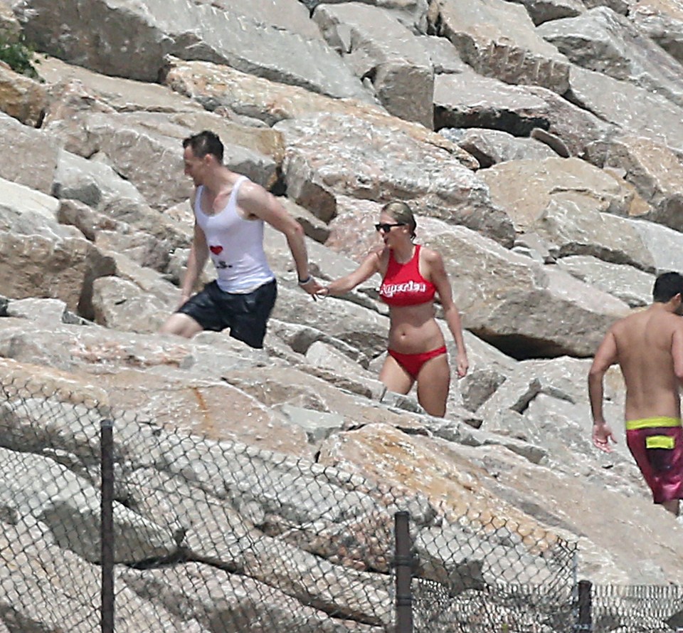 Taylor Swift, Tom Hiddleston