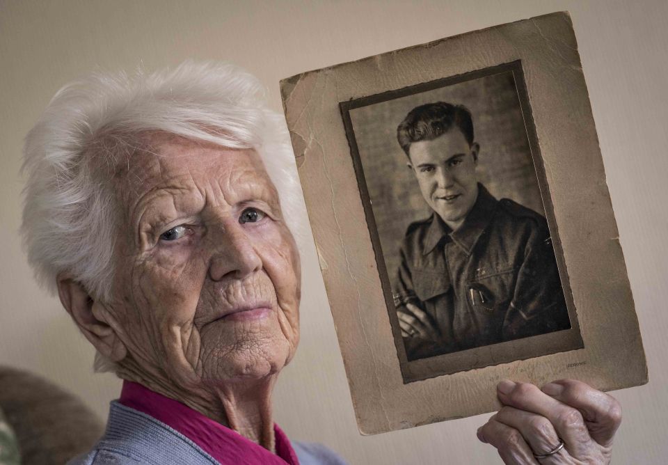 Madge and Denis married in 1942 after meeting at a dance just months before the outbreak of war in 1939