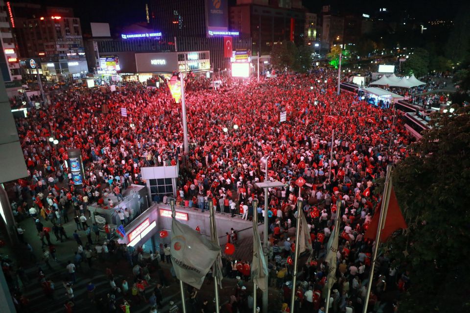 The crowds in Kizilay Square continued to grow late into the night