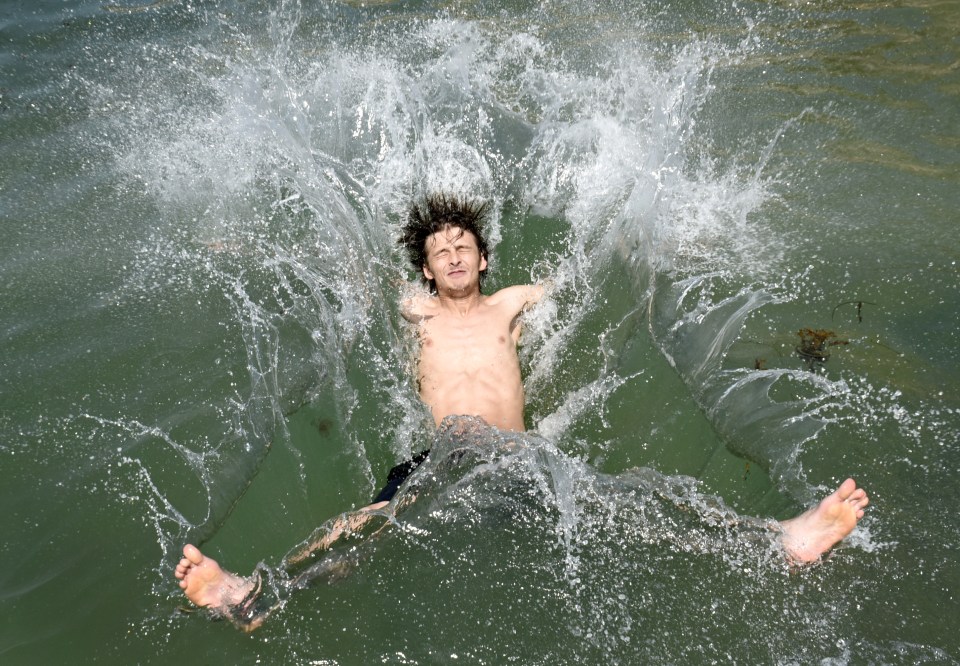 Today people in the south of England and Wales will continue to enjoy temperatures above 30 degrees while the north and Scotland will be battered by thunderstorms