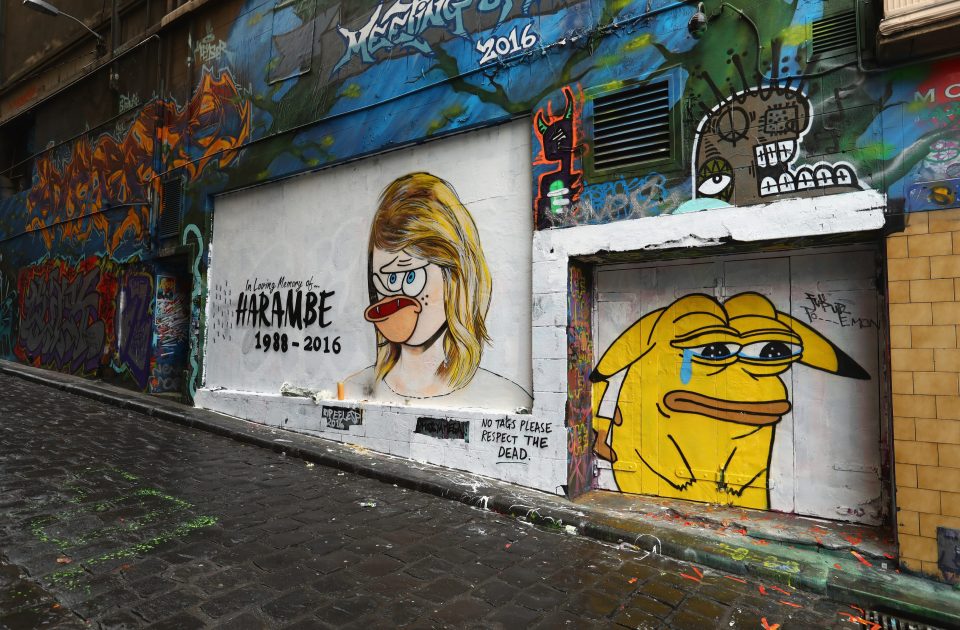 The singers face has been replaced with a cartoon on the artwork in Melbourne