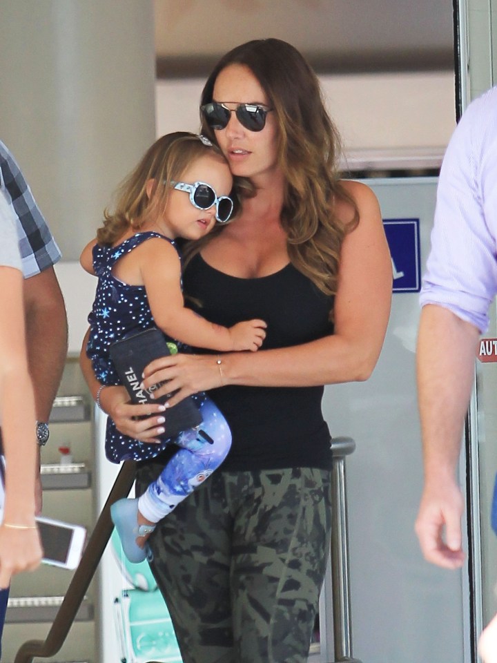 Tamara carried two-year-old daughter Sophia during the shopping trip