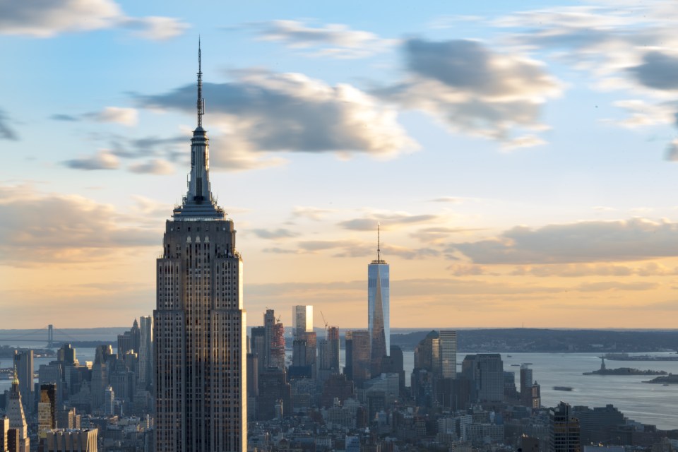 New York tours and attractions: Empire State building with