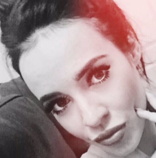 The ex Hollyoaks babe hit back and said she pitied the troll