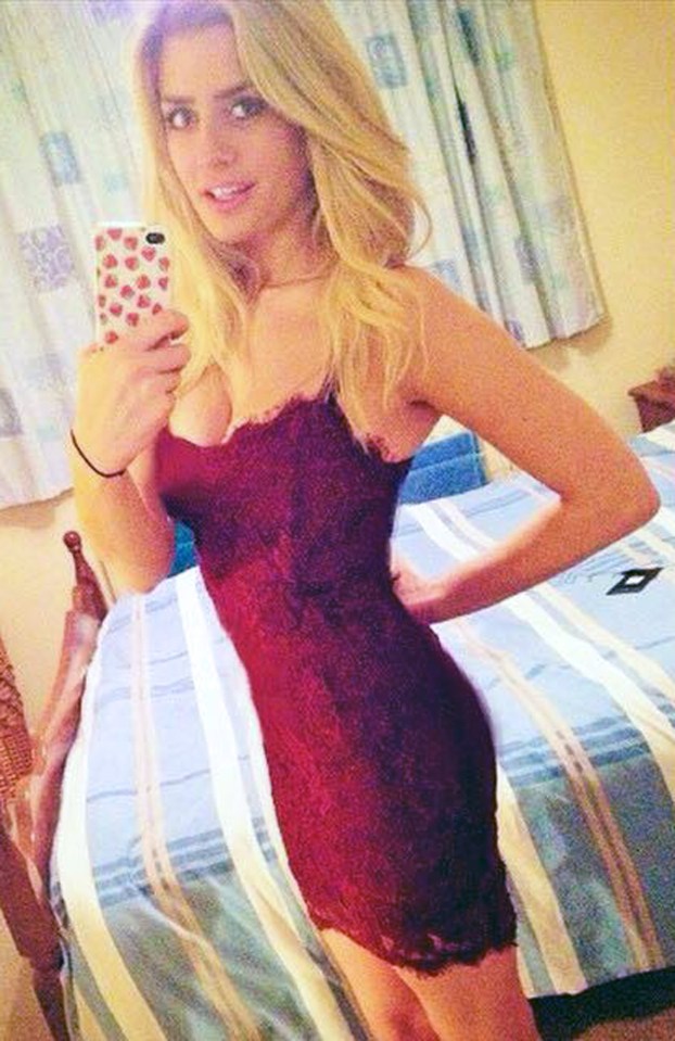 The blonde showcases her healthy 8st 3lbs figure