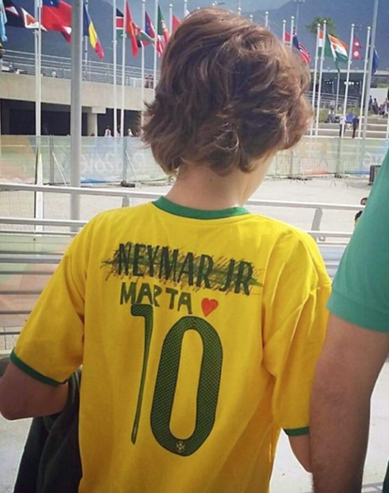 Young Brazilian fan Neymar's name for Marta's