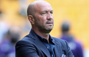 New Wolves boss Walter Zenga insists he is ready for the pressure of a promotion battle