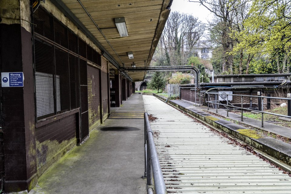 Lost London Station