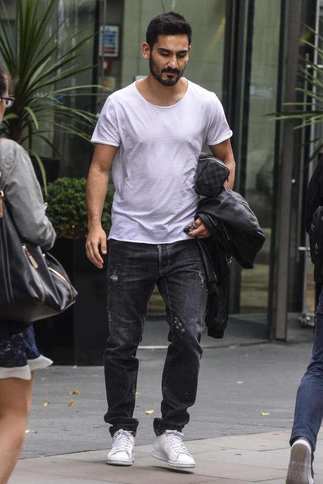 Ilkay Gundogan is still recovering from a dislocated knee injury