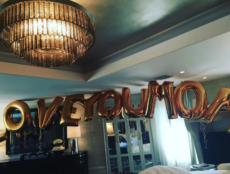Son Rob Kardashian sent his mother gold balloon letters telling her he loved her 