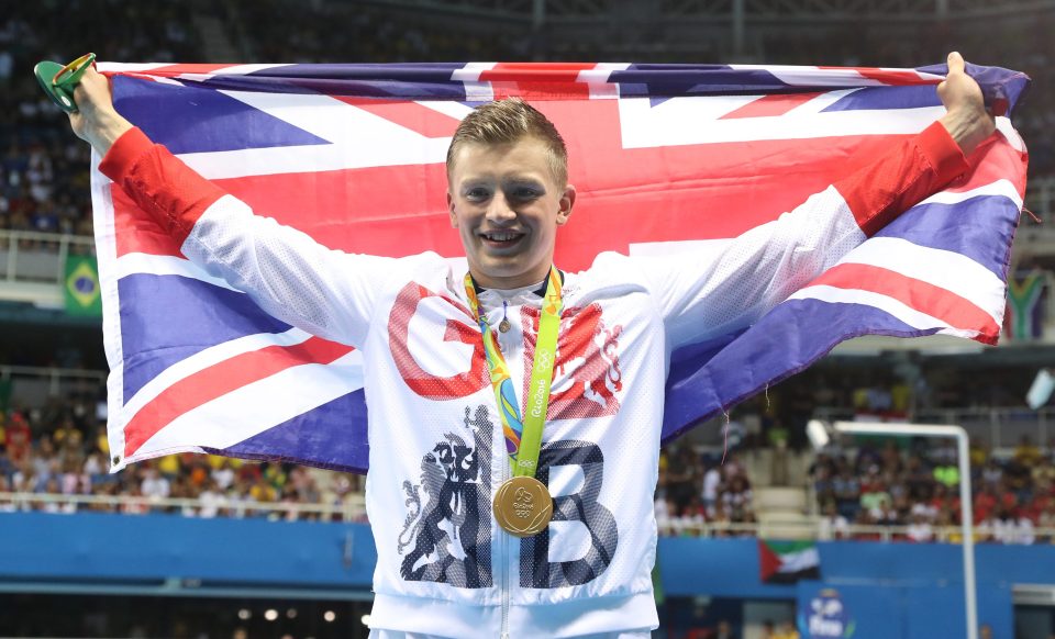 Adam Peaty smashed his own world record to win gold in the mens 100m breaststroke