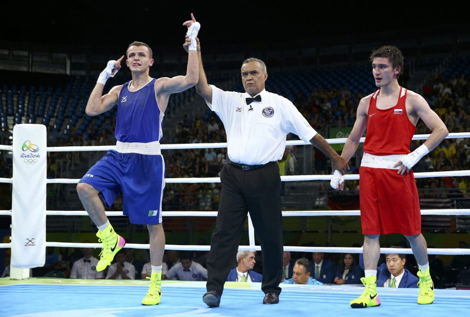 Algeria's Reda Benbaziz went on to defeat Algeria's Reda Benbaziz went on to defeat Adlan Abdurashidov