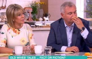 This Morning presenters Ruth and Eamon give Dr Zoe's remedies a go