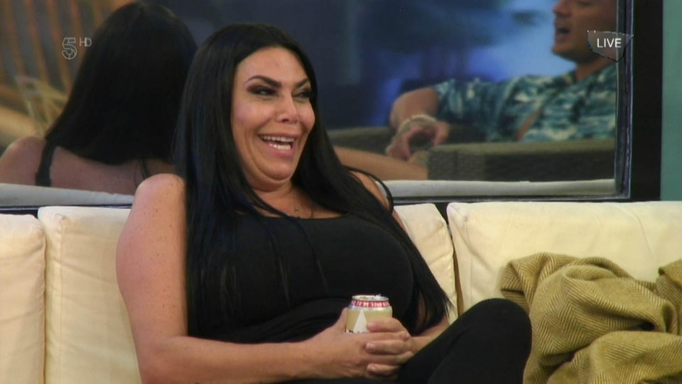 Mob Wife Renee has become the mum of the house 