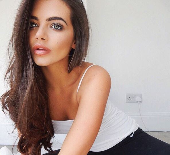 Emma McVey also tweeted about a car accident minutes ahead of Gaz