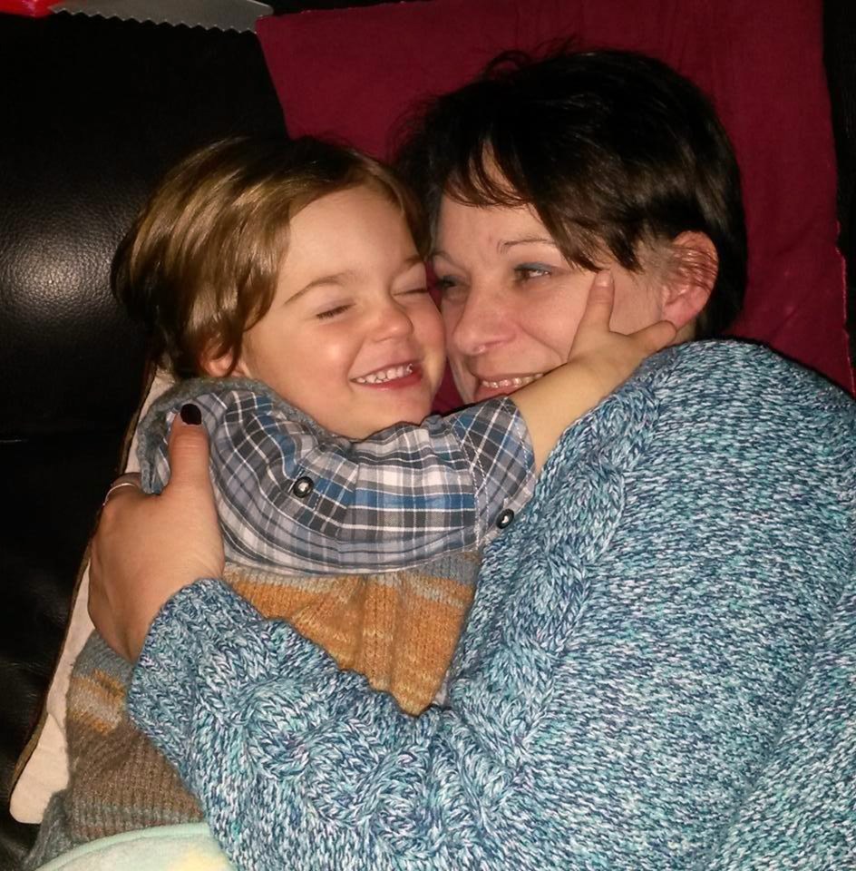  Tragic Dexter Neal's mother Pamela with her little boy