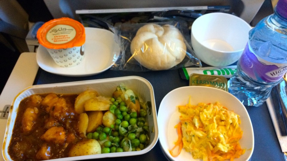 An economy British Airways meal 