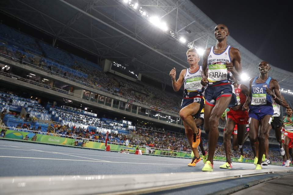 Mo Farah and Andrew Butchart control the front of the race in the 5,000 metres final