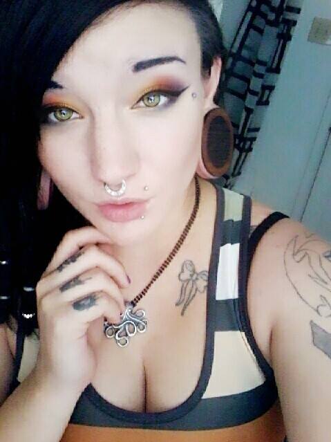 Raye Lee, from Missouri, US, shared a heart-felt Facebook post alongside the graphic pictures taken of her surgery