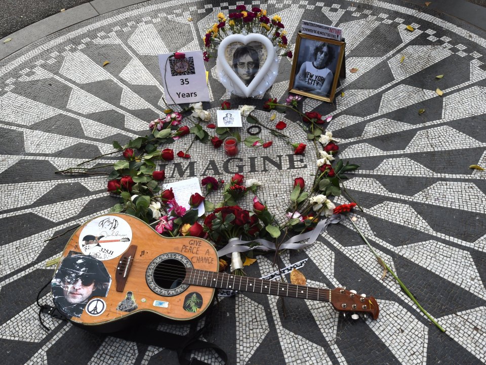 US-MUSIC-ANNIVERSARY-LENNON