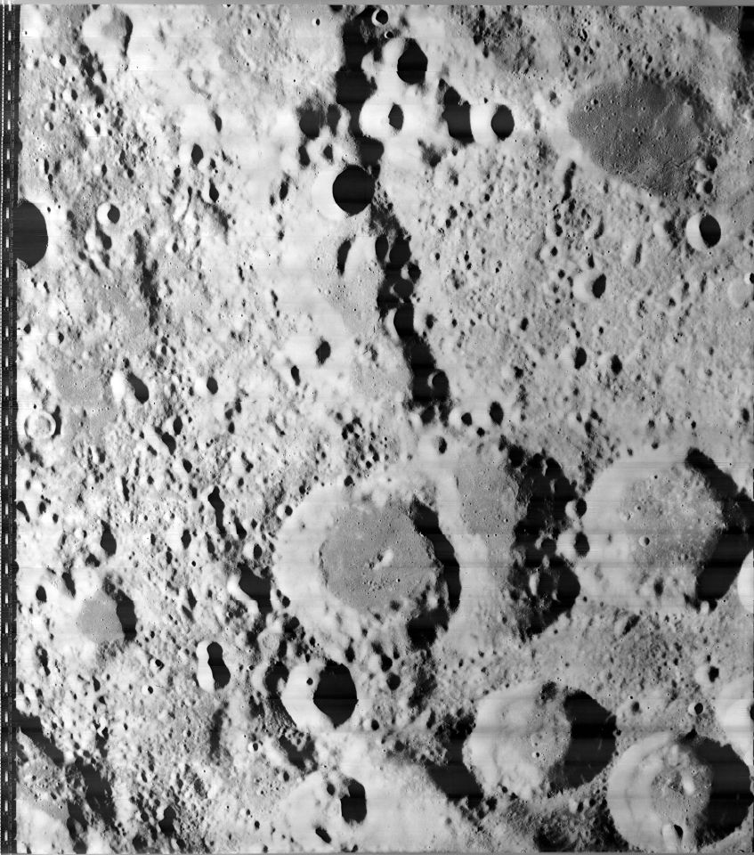 If you look very carefully at this image, you might just spot the alleged 'alien antenna'