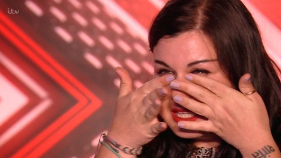 The singer also started crying 