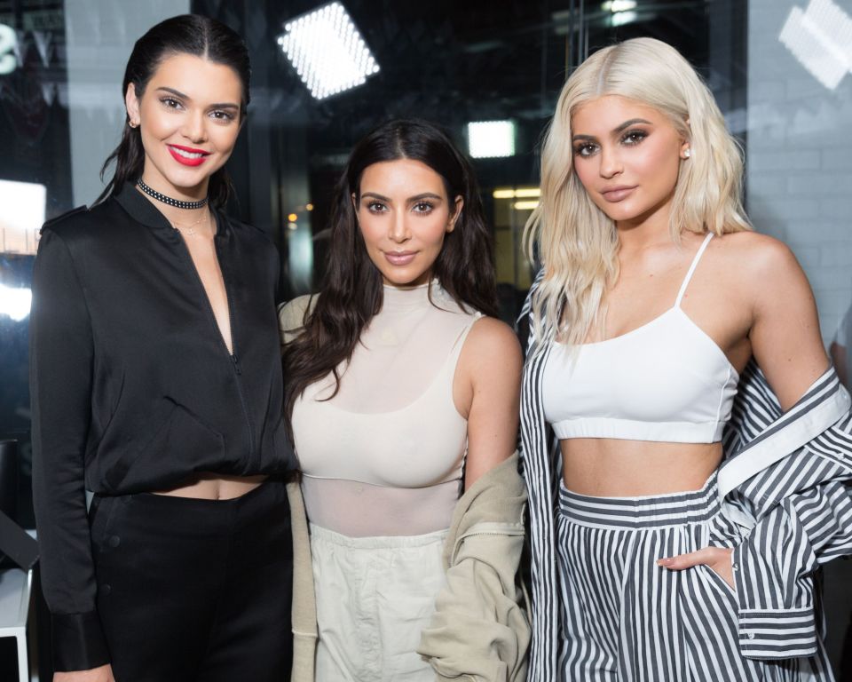 She supported her younger sisters Kendall and Kylie Jenner as they launched their e-commerce site with Samsung