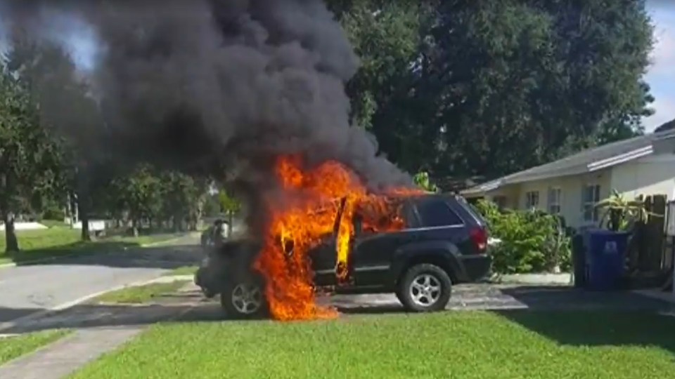 Jeep Grand Cherokee goes up in flames after Note 7 catches fire